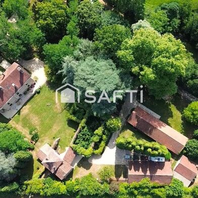 Maison 22 pièces 977600 €