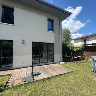 Appartement 4 pièces 336000 €