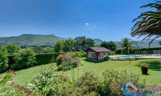 Maison 7 Pièces 350 m² à vendre à Urrugne (64122)