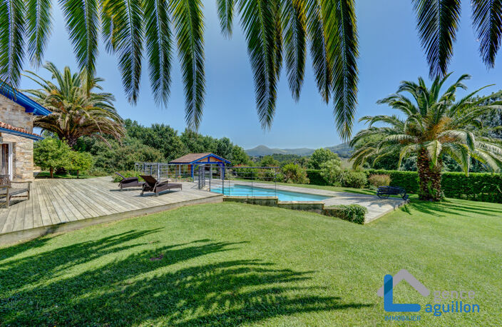 MAGNIFIQUE VILLA DE 350M2 SUR 6800M2 DE TERRAIN, PISCINE ET — photo 3