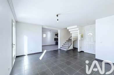 Appartement 4 pièces 210000 €