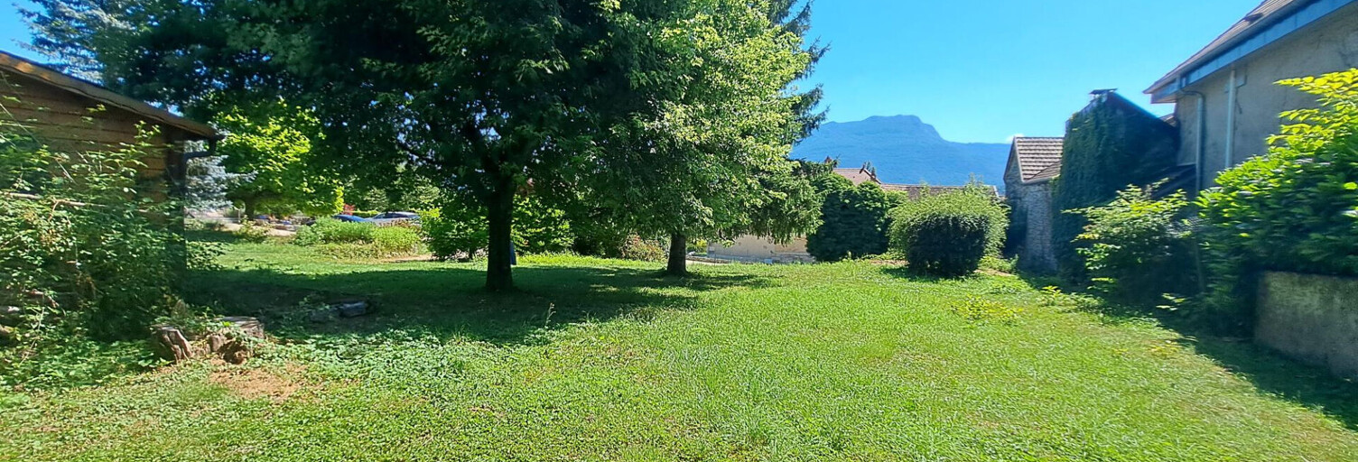 Terrain  886 m² à vendre à Parves-et-Nattages (01300)