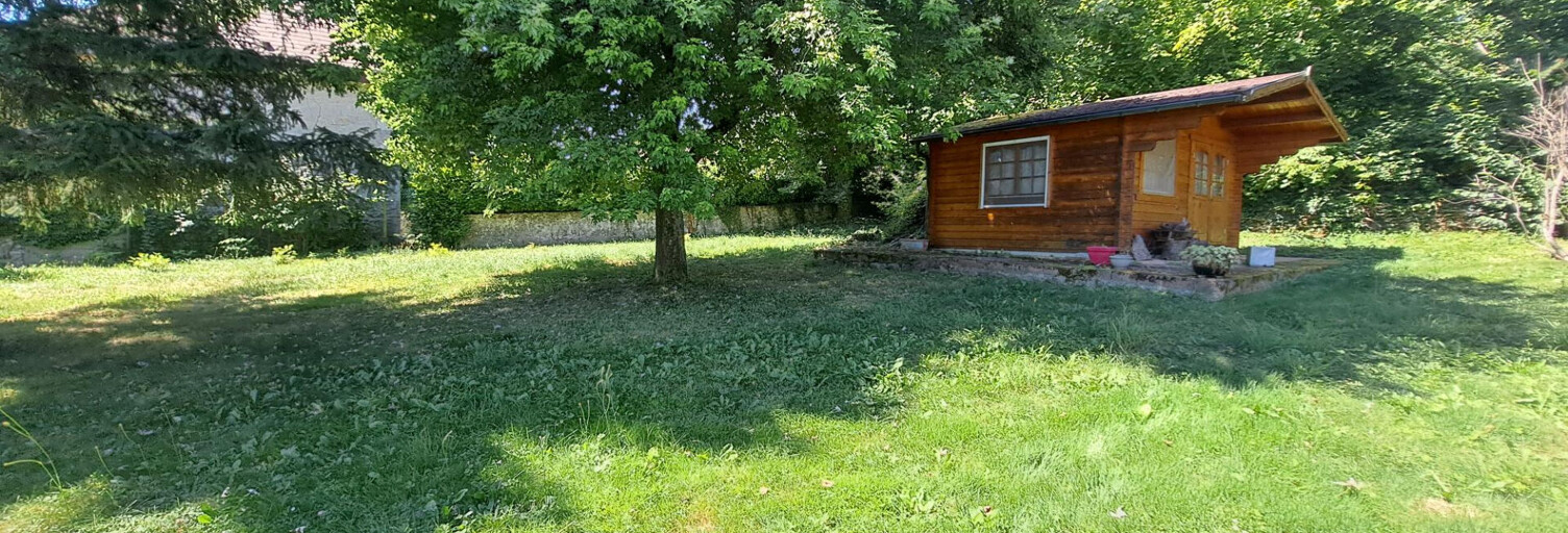Terrain  886 m² à vendre à Parves-et-Nattages (01300)
