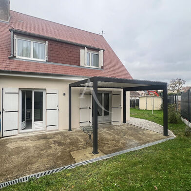 Maison 4 pièces 925 €