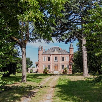 Maison 12 pièces 955000 €