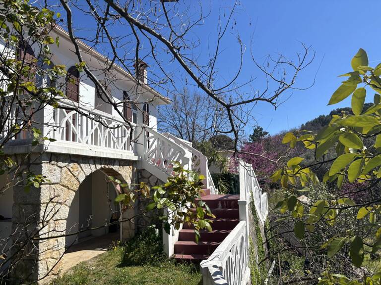 Maison — photo 1
