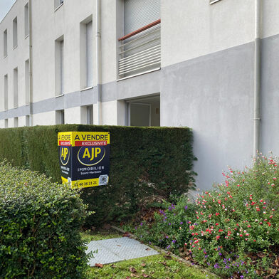 Appartement 3 pièces 161250 €