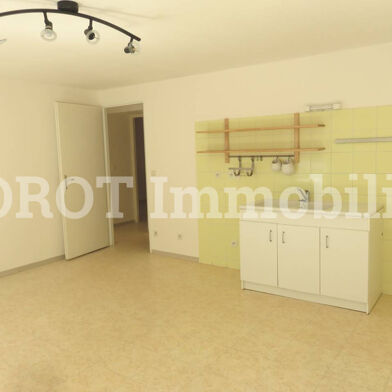 Appartement 3 pièces 436 €