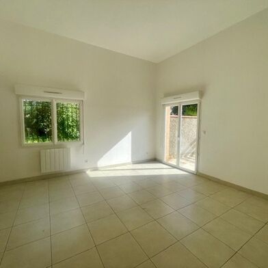 Appartement 3 pièces 128000 €