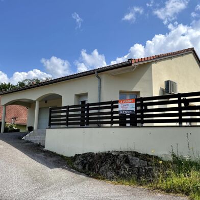 Maison 6 pièces 305000 €