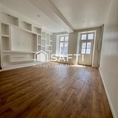 Immeuble  393000 €