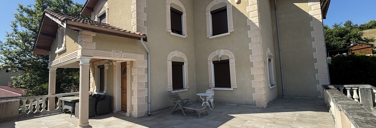 Maison 9 Pièces 167 m² à vendre à Saint-Joseph (42800)