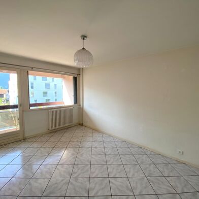 Appartement 2 pièces 1060 €
