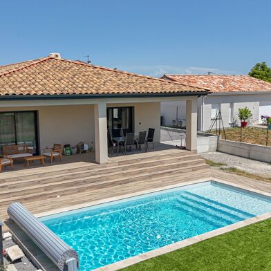 Maison 4 pièces 385000 €