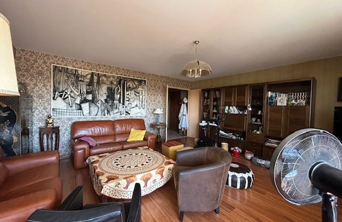 F5/6 RESIDENCE ANATOLE FRANCE — photo 3