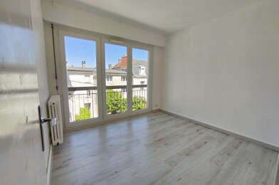 Appartement 4 pièces 213600 €