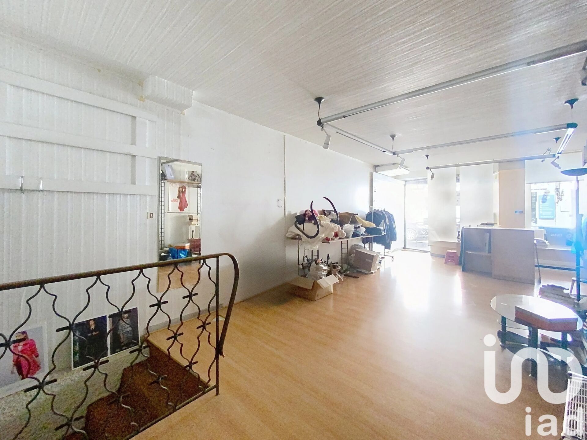 Grenade - 260m² - 3p. - 2ch.