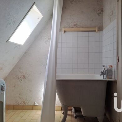 Maison 10 pièces 260000 €