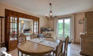 Maison 11 Pièces 250 m² à vendre à Gramat (46500)