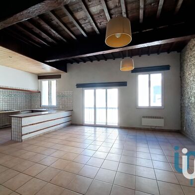 Appartement 4 pièces 160000 €