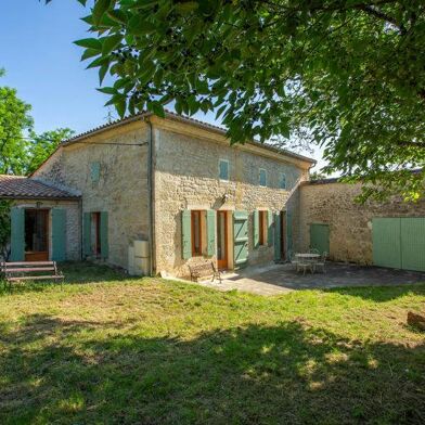 Maison 9 pièces 472500 €