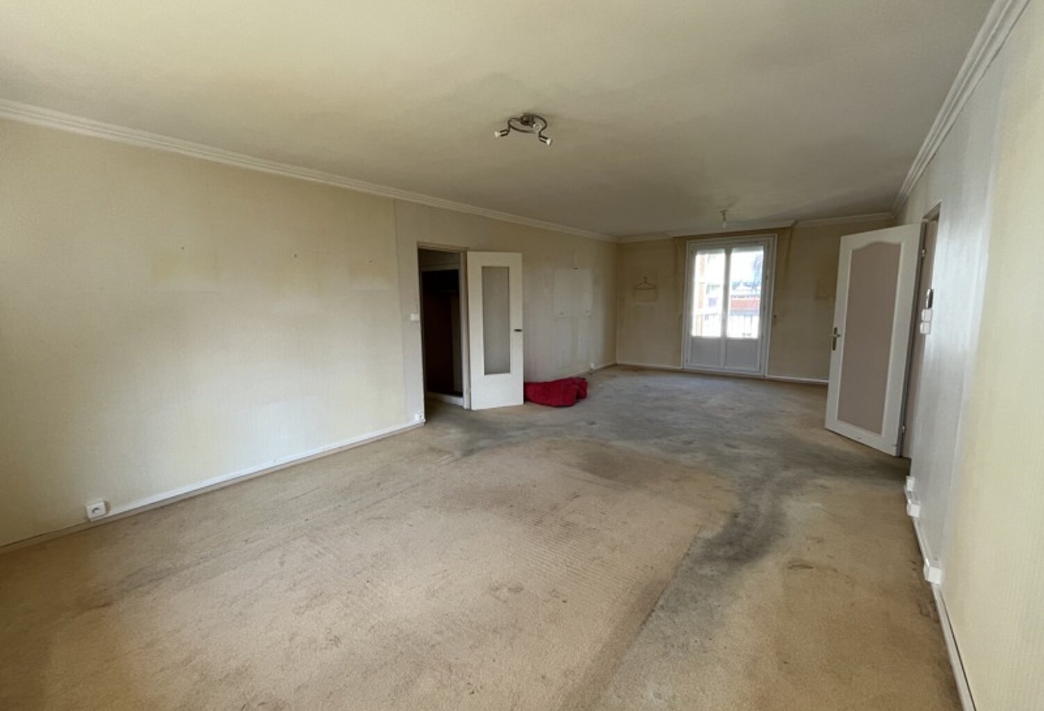 Appartement de 6 pièces principales — photo 1
