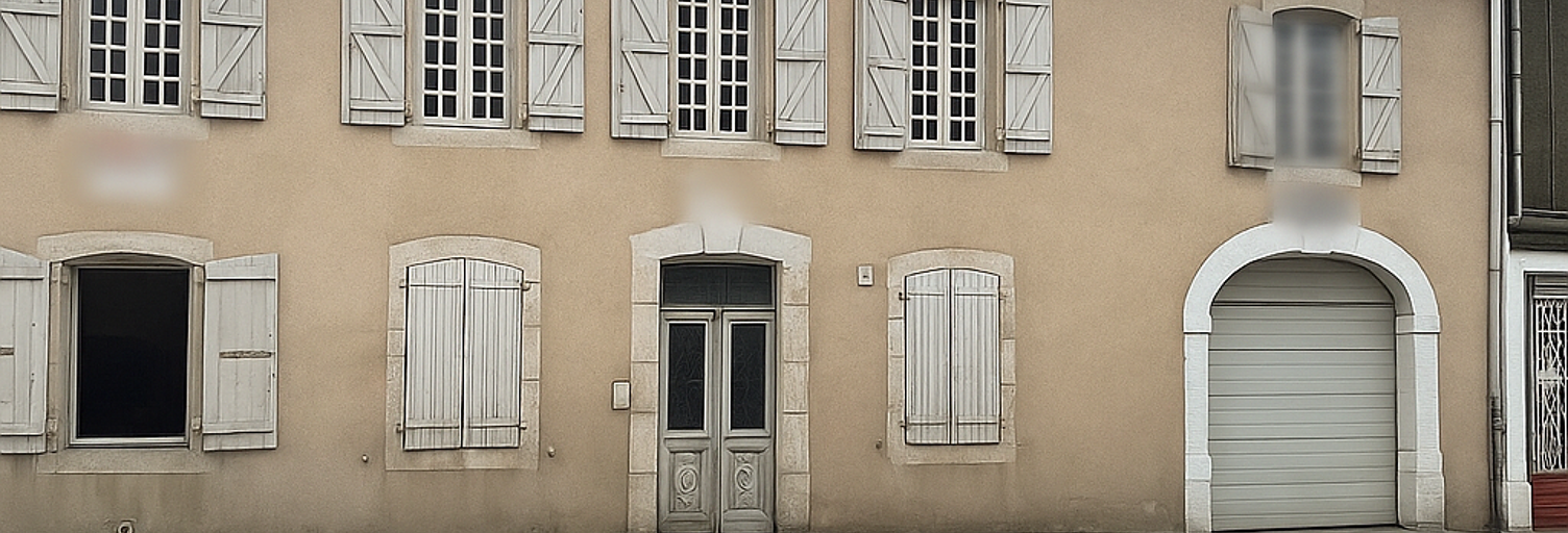 Immeuble  300 m² à vendre à Mauléon-Licharre (64130)