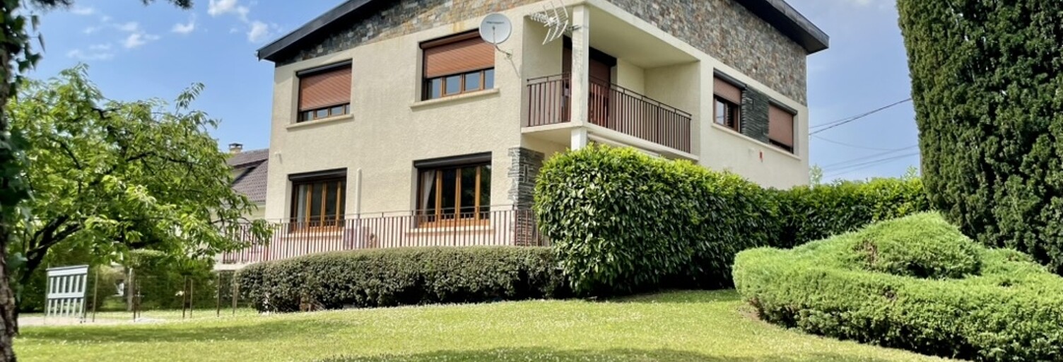 Maison 8 Pièces 186 m² à vendre à Attigny (08130)