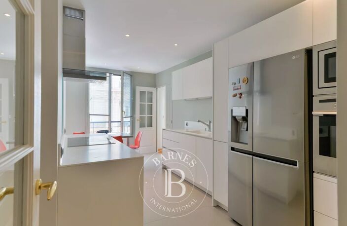 Lyon 6 - Vauban - Appartement de 155m2 - 4 chambres - 1 Bureau — photo 4