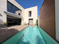 NIMES JEAN JAURES Maison de ville contemporaine de 182 m2 av — photo 2