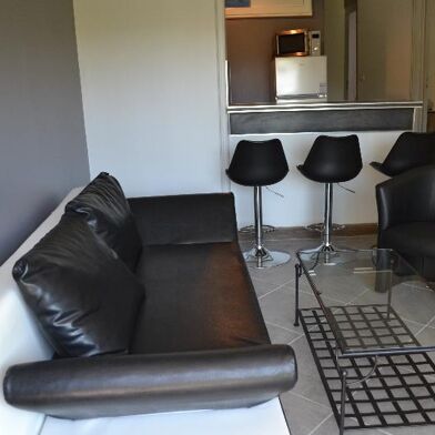 Appartement 1 pièces 590 €