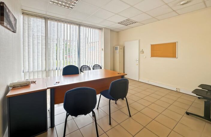 OPPORTUNITÉS : Bureaux à vendre –  Toulouse — photo 3