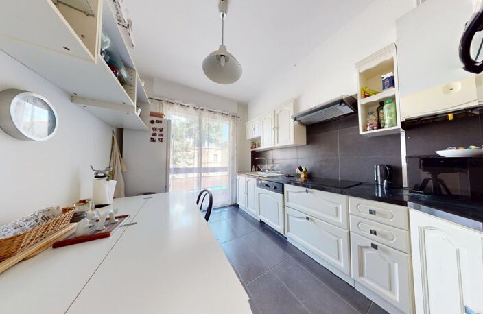 Appartement À Vendre Type 4 avec balcon — photo 3