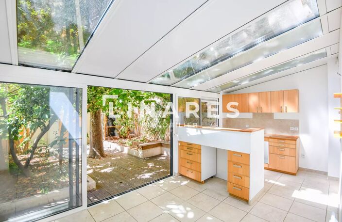 JARDIN EN VILLE - Appartement T5 de 123m2 - Jardin de 50m2 - 130 — photo 2