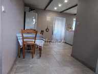 Maison en pierres 3 pièces entre Carhaix et Rostrenen plain pied 92 m2 dont combles aménageables — photo 3