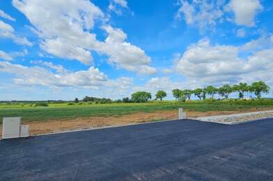 Terrain  129000 €