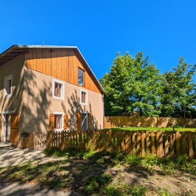 Maison 8 pièces 598000 €