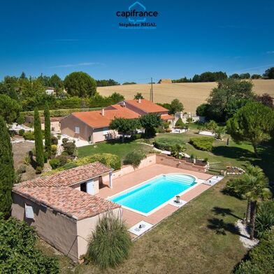 Maison 6 pièces 449000 €