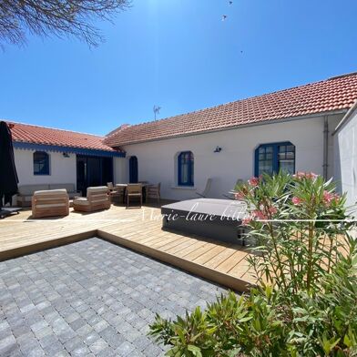 Maison 5 pièces 641000 €