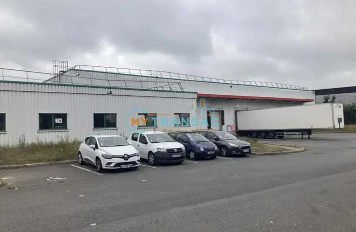 A LOUER Mitry-Mory Messagerie de 2 800m² — photo 3