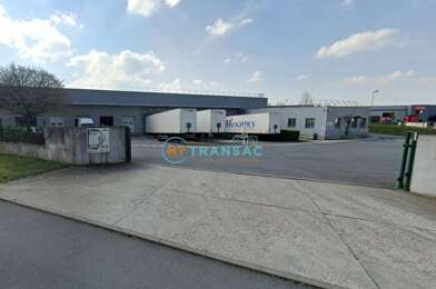 Local industriel  32459 €