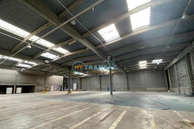 Local industriel  54058 €