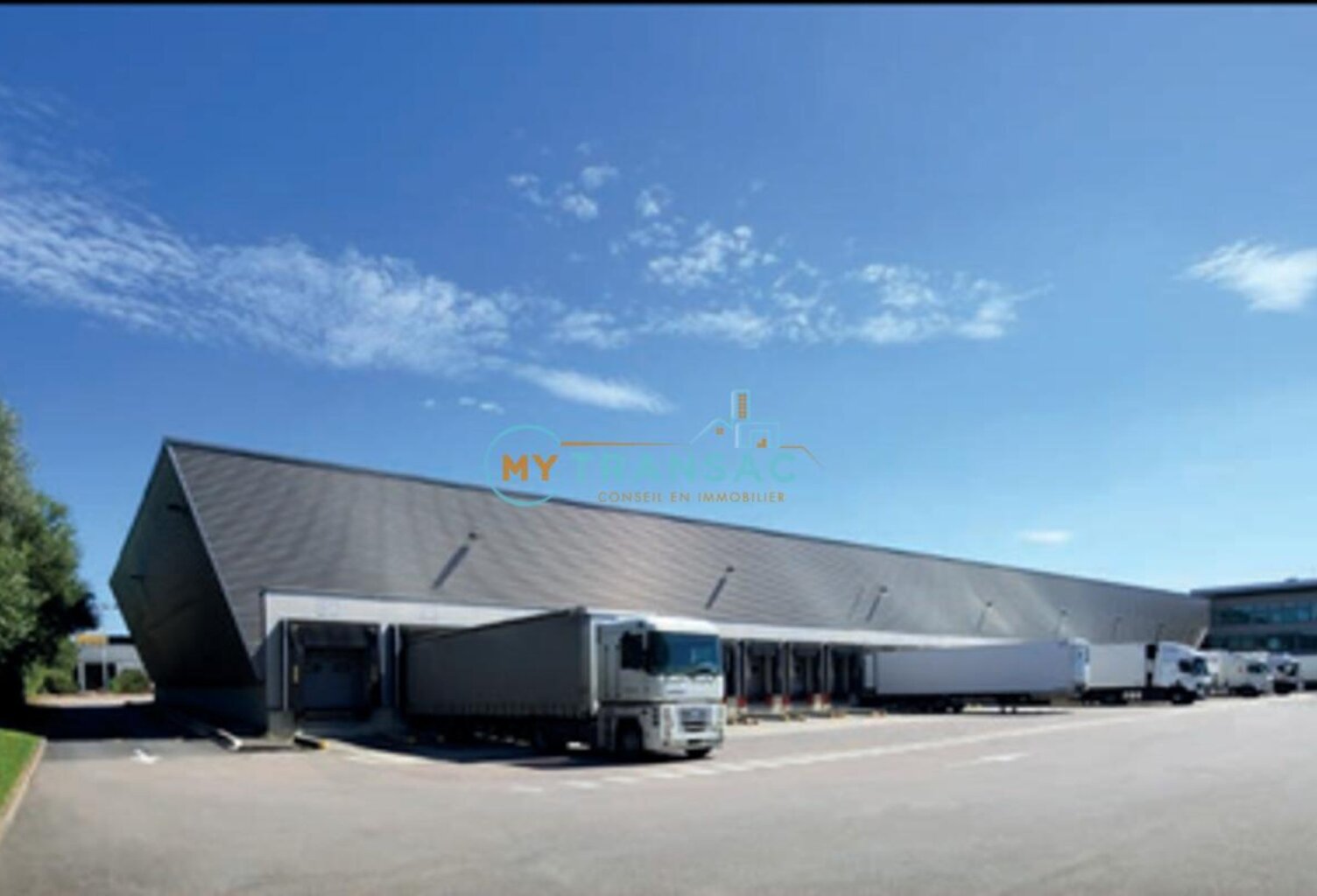 A LOUER un entrepôt de 6 212m² situé à Gennevilliers — photo 1