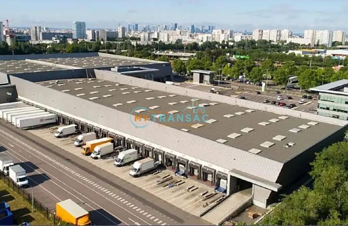 A LOUER un entrepôt de 9 229m² situé à Gennevilliers — photo 3