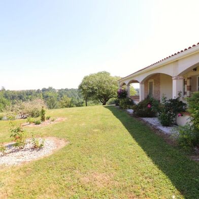 Maison 10 pièces 565000 €