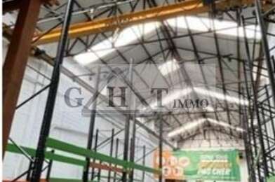 Local industriel  6875 €