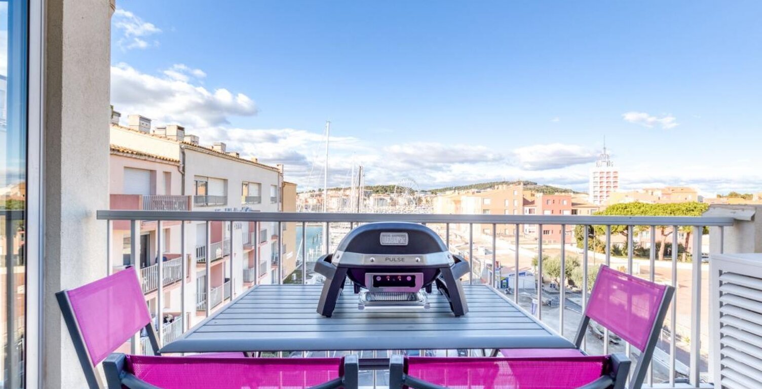 APPARTEMENT DUPLEX AVEC GARAGE ET PISICNE — photo 1