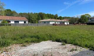 Terrain  674 m² à vendre à Saubion (40230)