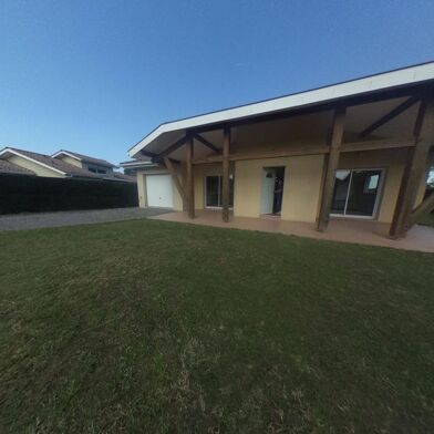 Maison 4 pièces 468750 €