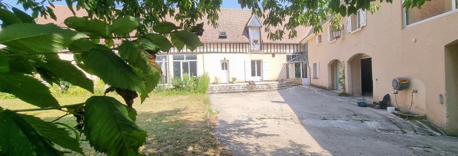 Maison 8 Pièces 376 m² à vendre à Attainville (95570)